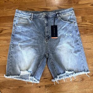 NWT Risen High Rise‎ Distressed Long Shorts 3XL